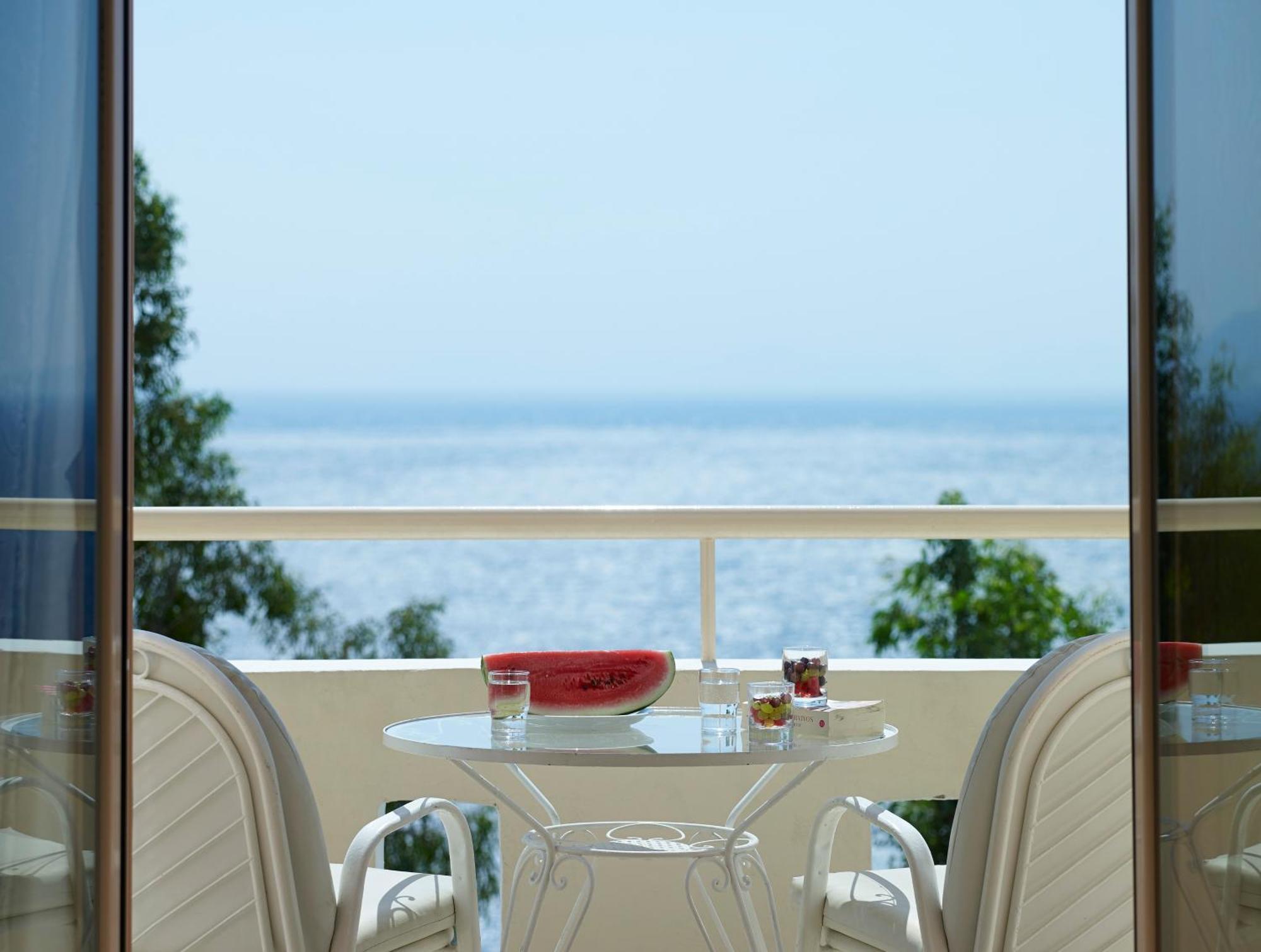Отель Mitsis Family Village 4*